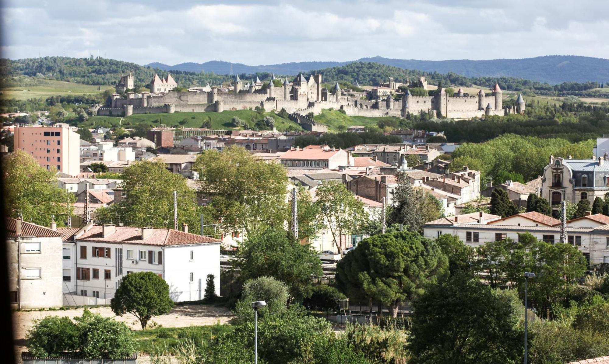 Studio Avec Parking Vue Sur La Cite De Carcassonne Exterior photo